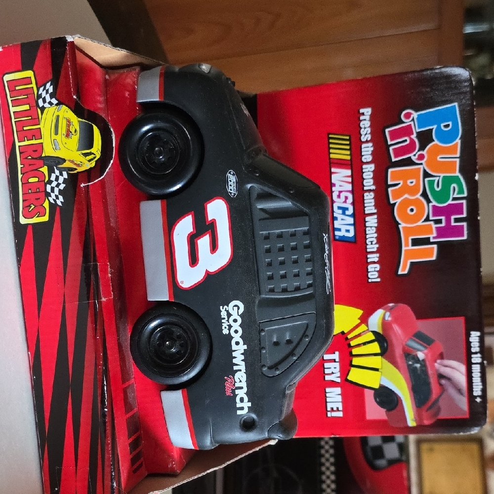 Push 'n Roll Black Toy Car